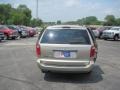 Linen Gold Metallic - Town & Country Touring Photo No. 9