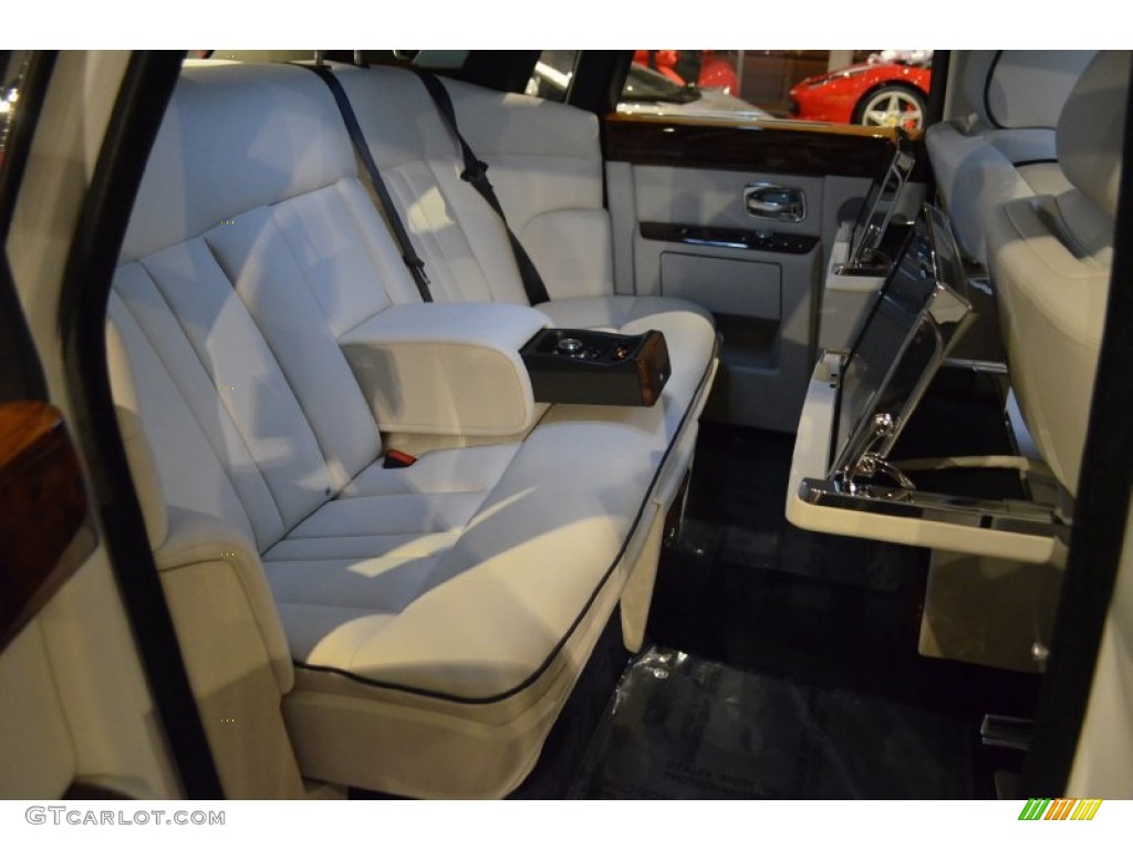 Seashell Interior 2013 Rolls-Royce Phantom Sedan Photo #105181923