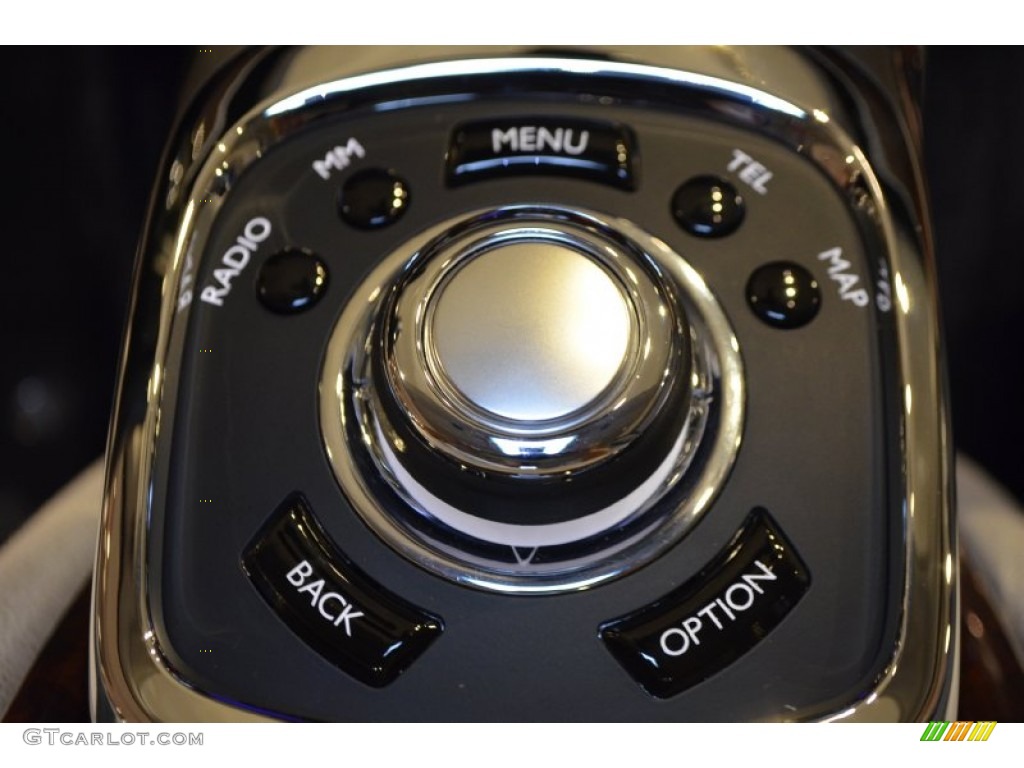 2013 Rolls-Royce Phantom Sedan Controls Photo #105182330