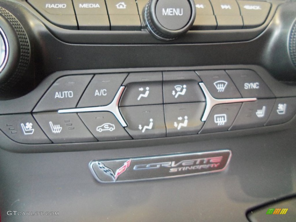 2015 Chevrolet Corvette Stingray Coupe Controls Photo #105184514