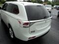 Diamond White Pearl - Outlander SE Photo No. 3