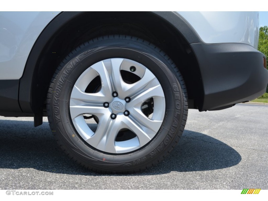 2015 RAV4 LE - Classic Silver Metallic / Ash photo #5