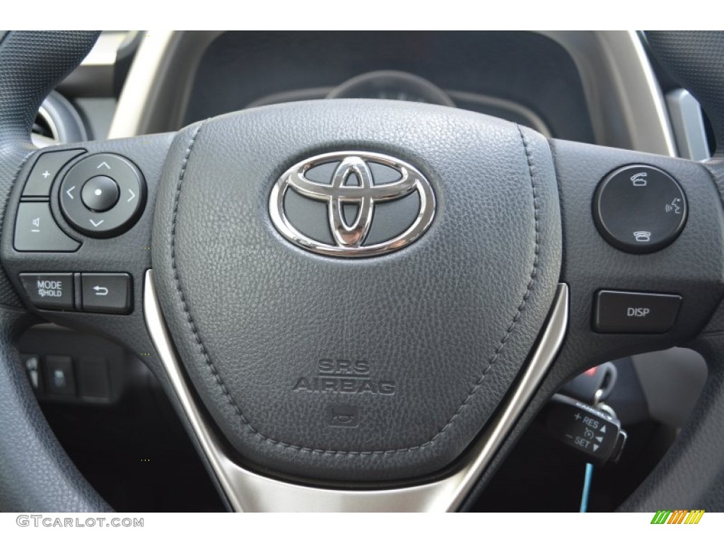 2015 RAV4 LE - Classic Silver Metallic / Ash photo #17