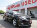 Attitude Black Metallic - Camry SE Photo No. 1
