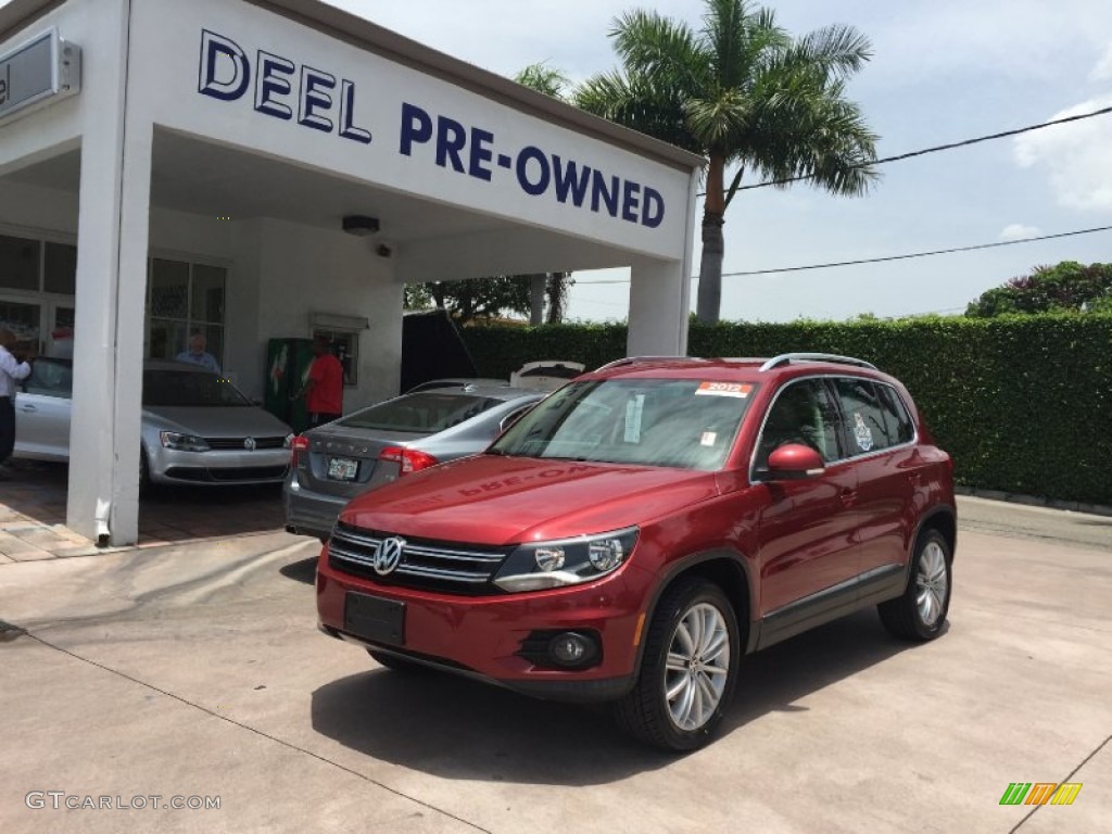 2012 Tiguan SE - Wild Cherry Metallic / Beige photo #1