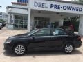 Black Uni - Jetta SE Sedan Photo No. 2