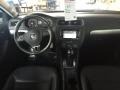 Black Uni - Jetta SE Sedan Photo No. 13