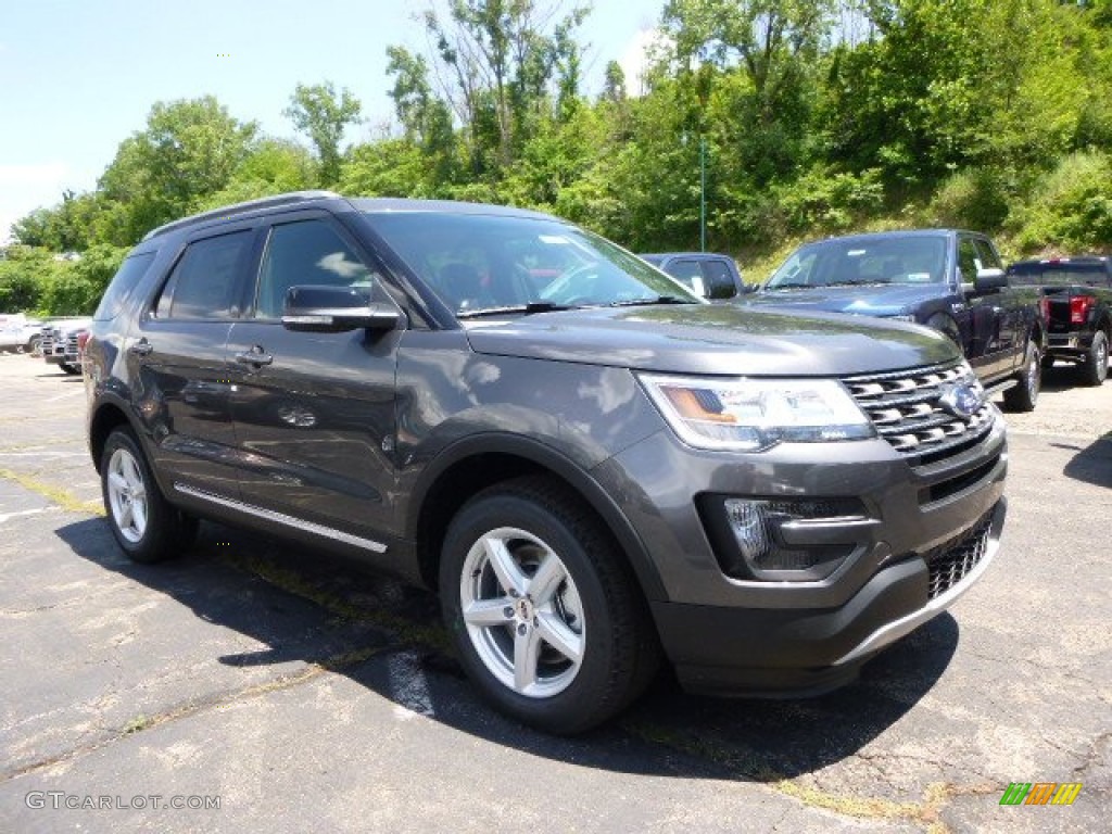 2016 Explorer XLT 4WD - Magnetic Metallic / Ebony Black photo #1