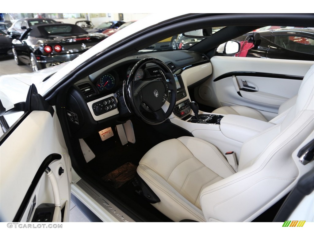 Bianco Pregiato Interior 2015 Maserati GranTurismo Sport Coupe Photo #105208691