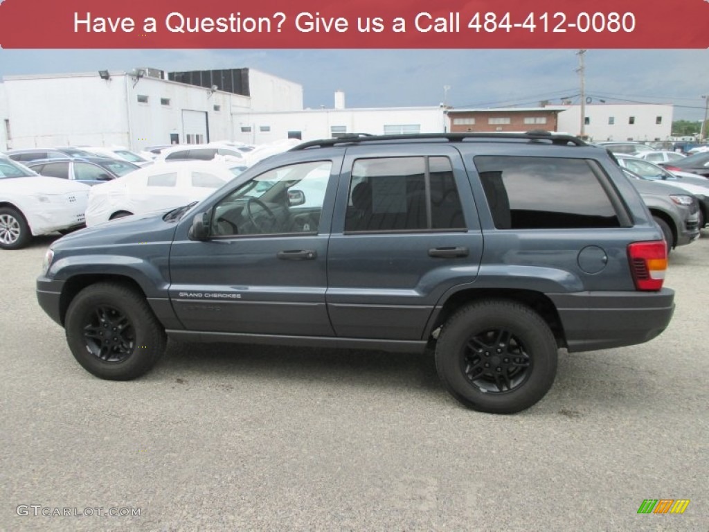 2004 Grand Cherokee Laredo 4x4 - Steel Blue Pearl / Dark Slate Gray photo #7