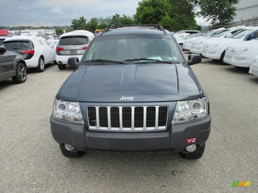 2004 Grand Cherokee Laredo 4x4 - Steel Blue Pearl / Dark Slate Gray photo #11