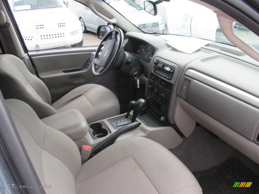 2004 Grand Cherokee Laredo 4x4 - Steel Blue Pearl / Dark Slate Gray photo #12