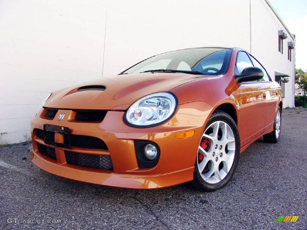 2005 Neon SRT-4 - Orange Blast Pearlcoat / Dark Slate Gray photo #1