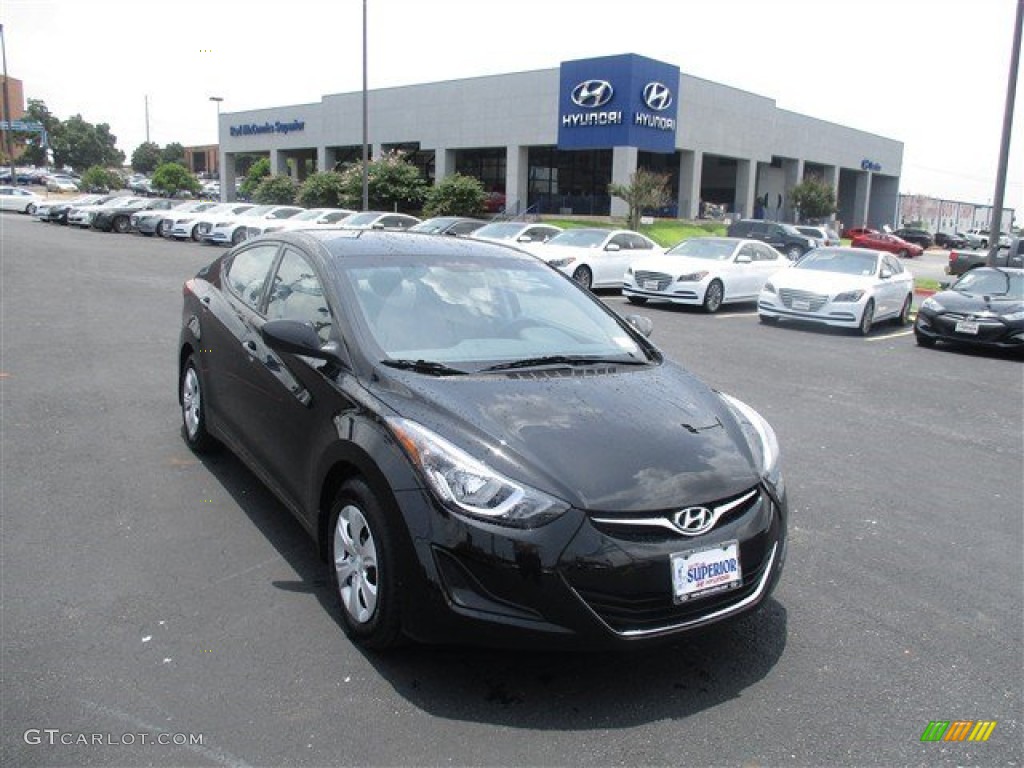 2016 Elantra SE - Phantom Black / Gray photo #1