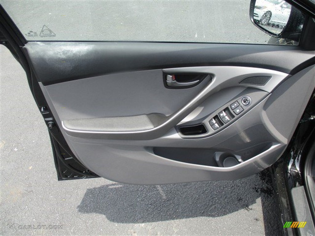 2016 Elantra SE - Phantom Black / Gray photo #15