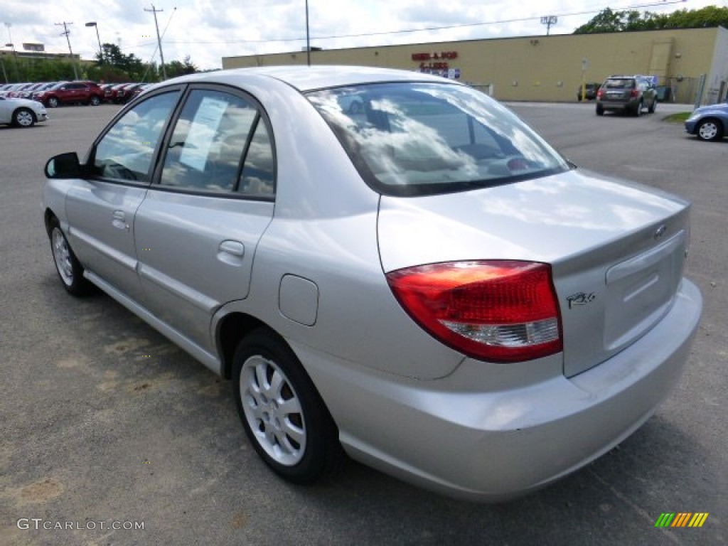 2004 Rio Sedan - Diamond Silver / Gray photo #2
