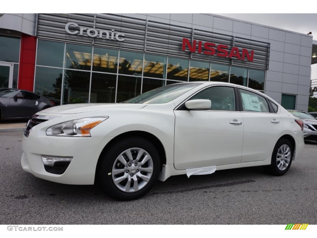 2015 Altima 2.5 S - Pearl White / Beige photo #1