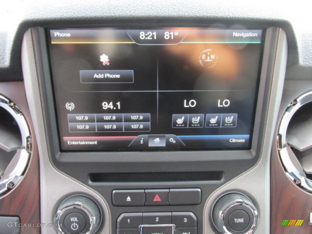 2016 Ford F250 Super Duty Lariat Crew Cab 4x4 Controls Photo #105227618