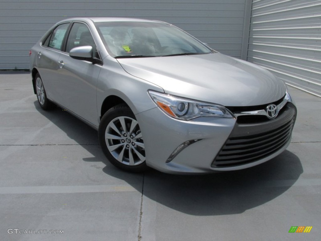 2015 Camry XLE - Celestial Silver Metallic / Ash photo #2