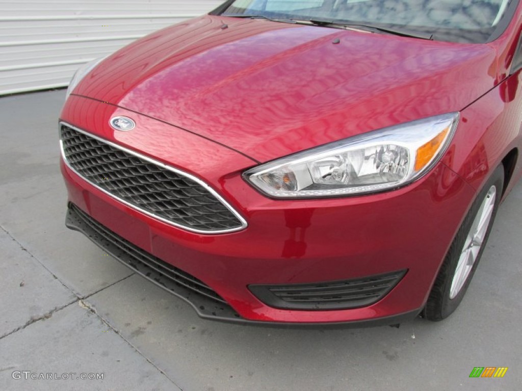 2015 Focus SE Sedan - Ruby Red Metallic / Charcoal Black photo #10