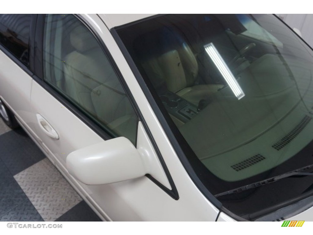 2005 LS V8 - Ceramic White Pearlescent / Camel photo #72