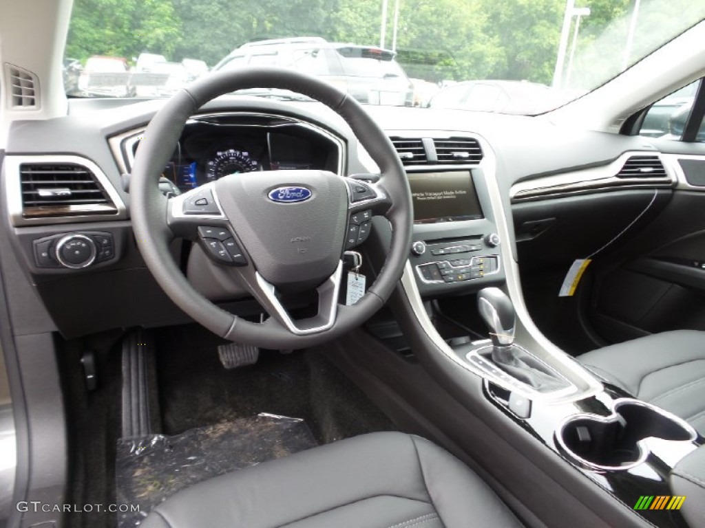Charcoal Black Interior 2016 Ford Fusion SE AWD Photo #105231941