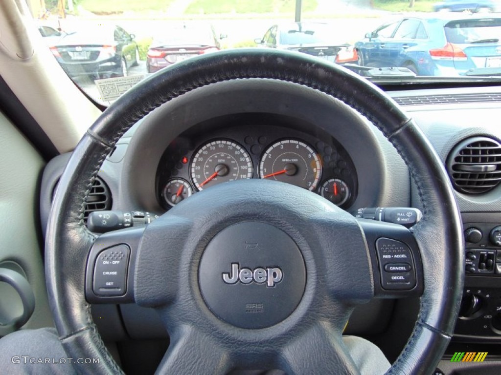 2005 Liberty Sport 4x4 - Flame Red / Medium Slate Gray photo #24