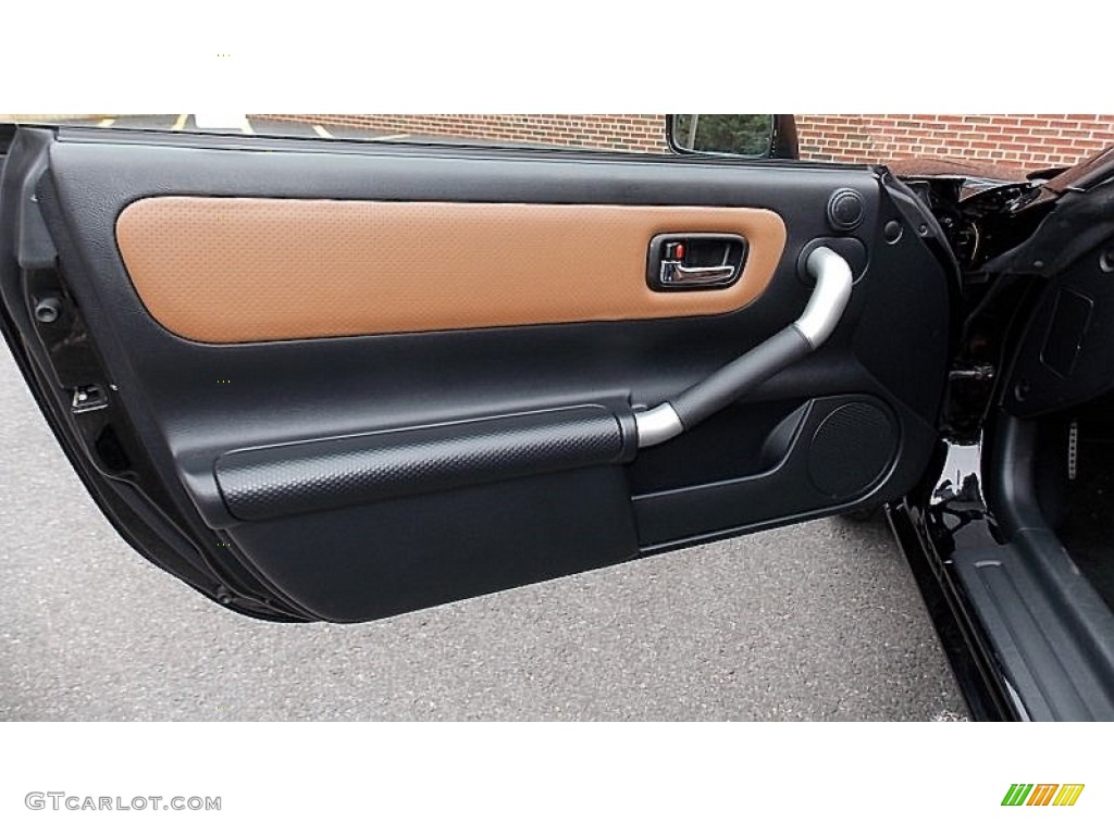 2002 MR2 Spyder Roadster - Black / Tan photo #15