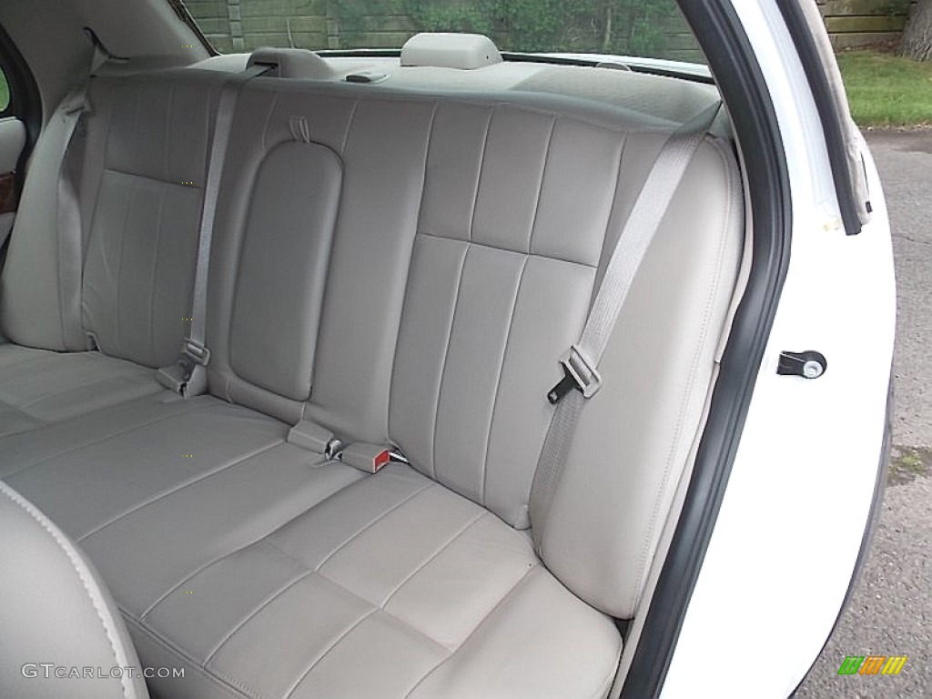 2007 Mercury Grand Marquis LS Rear Seat Photo #105239885