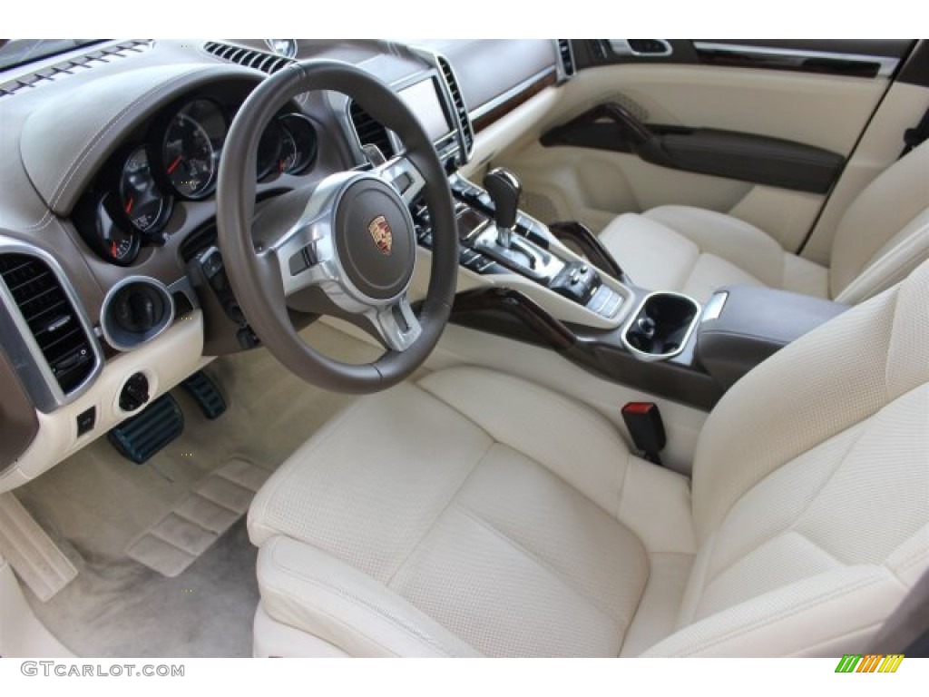 Umber Brown/Cream Interior 2012 Porsche Cayenne Turbo Photo #105241436