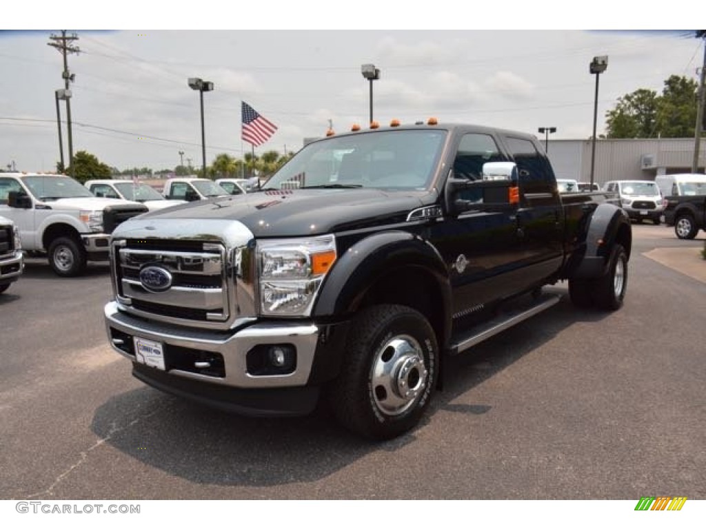 2016 F350 Super Duty Lariat Crew Cab 4x4 DRW - Shadow Black / Black photo #1