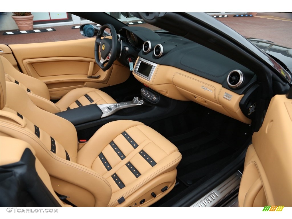 Beige Interior 2010 Ferrari California Standard California Model Photo #105247943