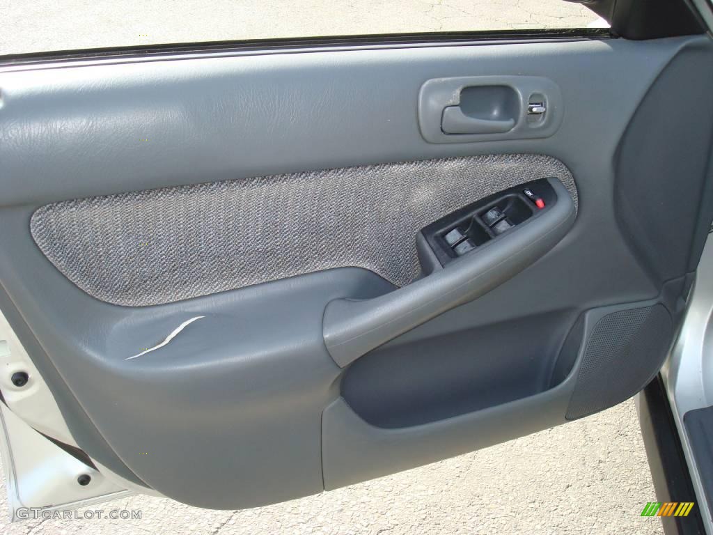 1998 Civic LX Sedan - Vogue Silver Metallic / Gray photo #12