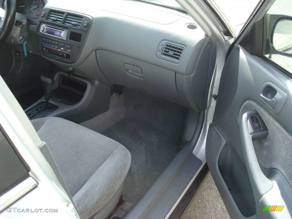 1998 Civic LX Sedan - Vogue Silver Metallic / Gray photo #14