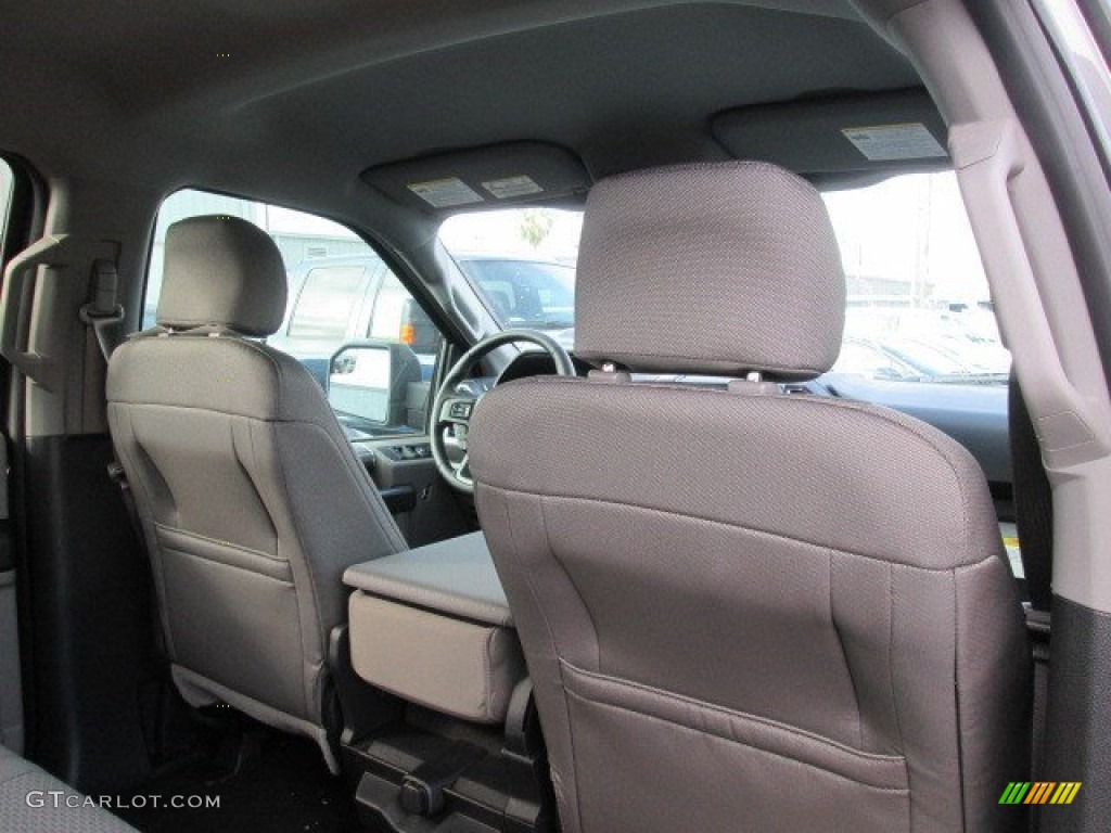 2015 F150 XLT SuperCrew - Magnetic Metallic / Medium Earth Gray photo #16