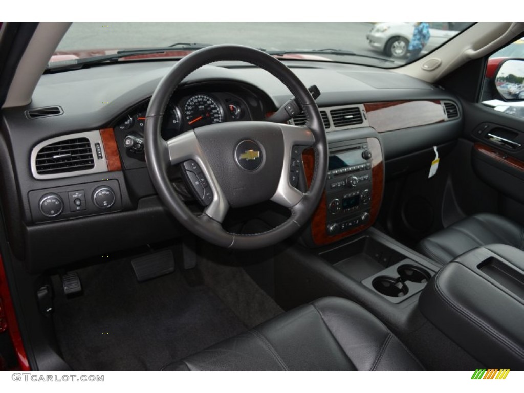 2013 Suburban LT 4x4 - Crystal Red Tintcoat / Ebony photo #11