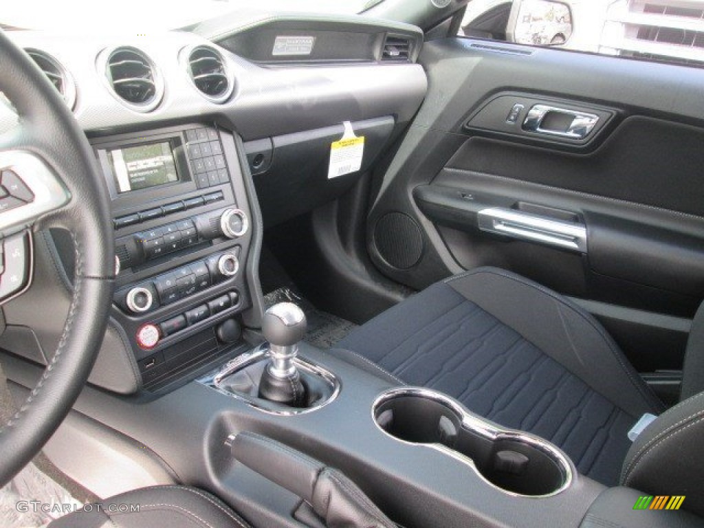 2015 Mustang GT Coupe - Black / Ebony photo #25