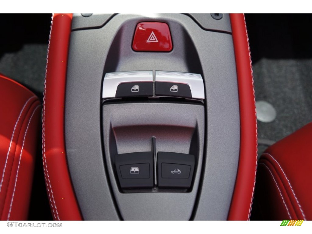 2014 Ferrari 458 Spider Controls Photo #105261993