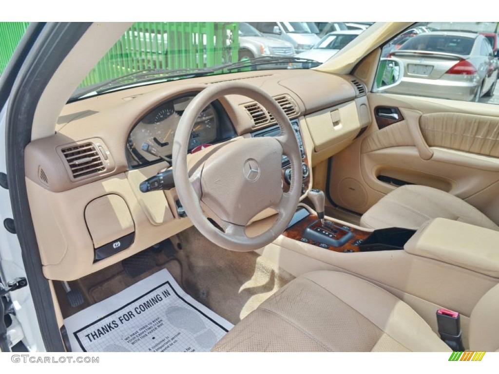 2002 ML 320 4Matic - Alabaster White / Java photo #21