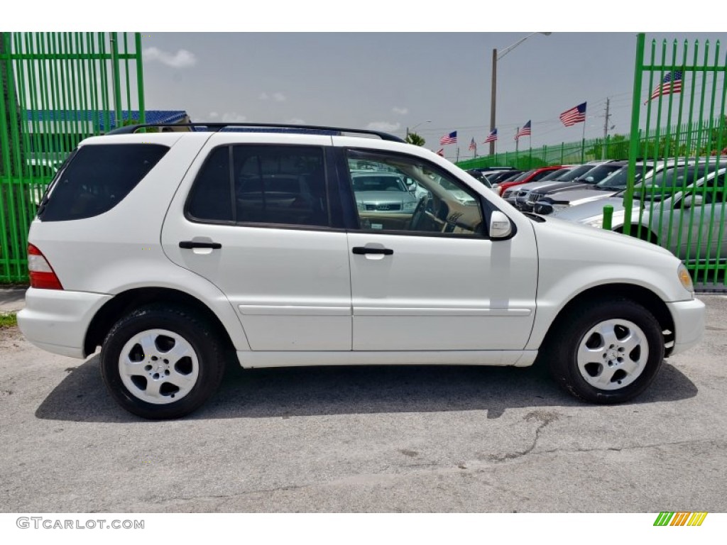 2002 ML 320 4Matic - Alabaster White / Java photo #32