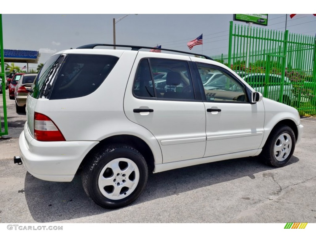 2002 ML 320 4Matic - Alabaster White / Java photo #33