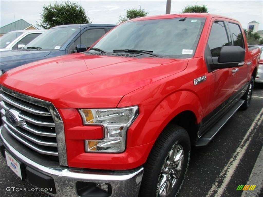 2015 F150 XLT SuperCrew 4x4 - Race Red / Medium Light Camel photo #2