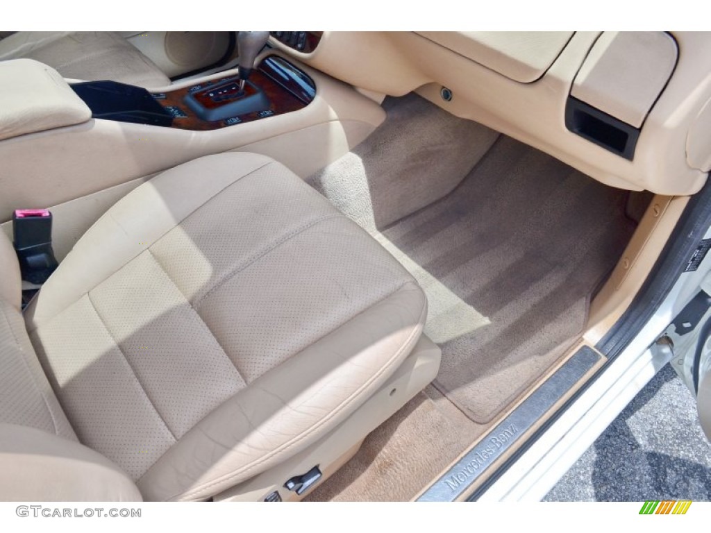 2002 ML 320 4Matic - Alabaster White / Java photo #42