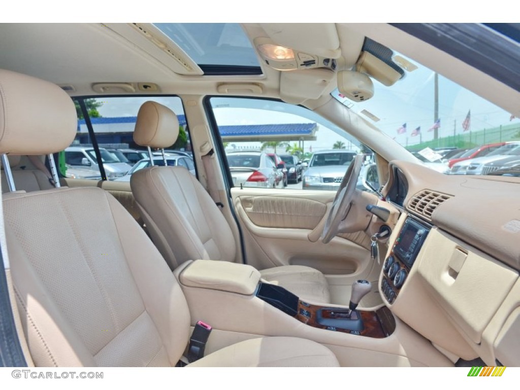 2002 ML 320 4Matic - Alabaster White / Java photo #44