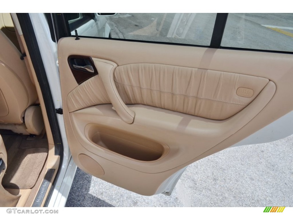 2002 ML 320 4Matic - Alabaster White / Java photo #49