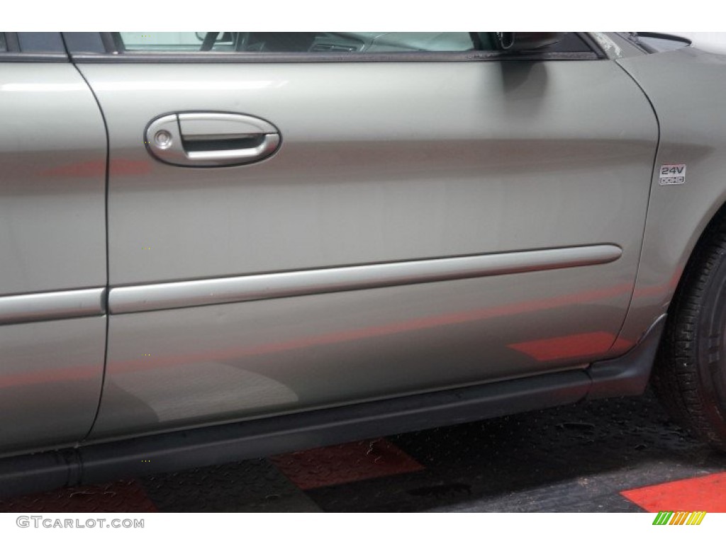 2002 Taurus SEL - Silver Frost Metallic / Medium Graphite photo #46