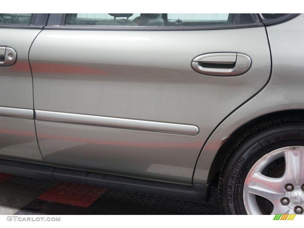 2002 Taurus SEL - Silver Frost Metallic / Medium Graphite photo #65