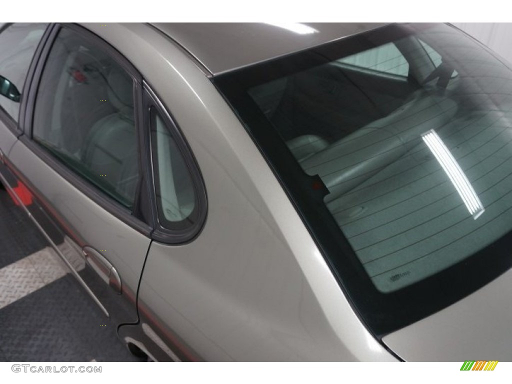 2002 Taurus SEL - Silver Frost Metallic / Medium Graphite photo #74