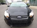 Tuxedo Black - Focus SE Hatchback Photo No. 3