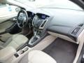 Tuxedo Black - Focus SE Hatchback Photo No. 11